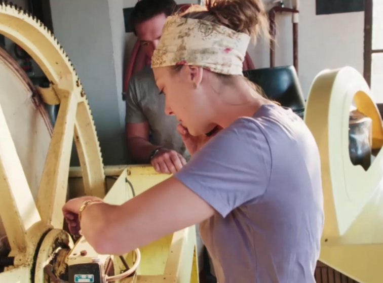 Nathalie Banes, vigneronne in southern Beaujolais